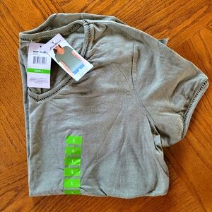 Eddie Bauer Women's V-Neck T-Shirt Large Short Sleeve Green 100% Cotton Lace